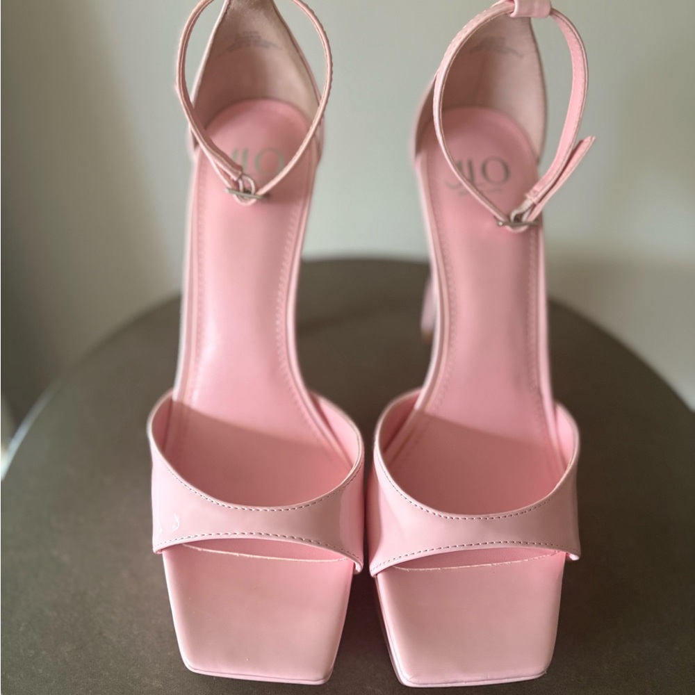 Elegant Pink Women's Heels
